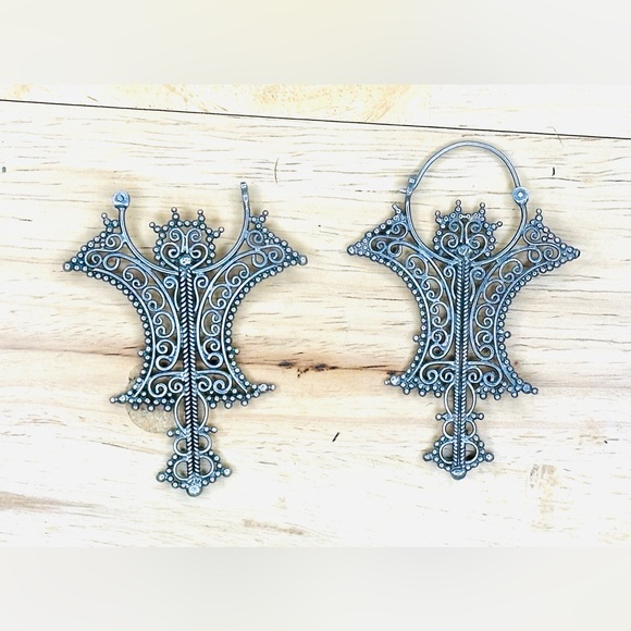 Large Tawapa Tribal Earrings 7cm long! Beautiful & unique - Picture 3 of 3